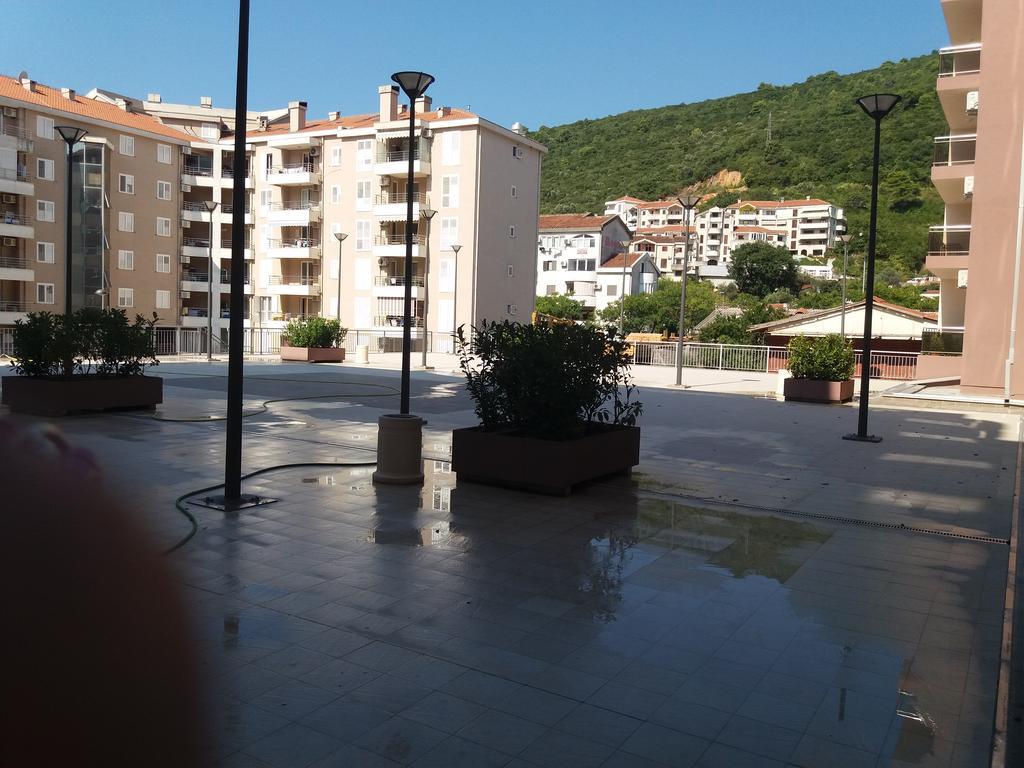 Apartment S&S Budva Exteriör bild