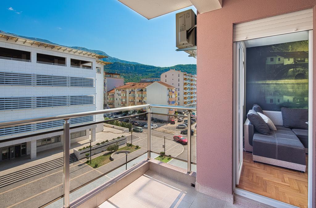 Apartment S&S Budva Exteriör bild